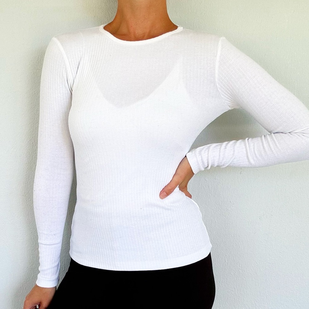 Missguided white long sleeve ribbed knit cotton crewneck top size 2